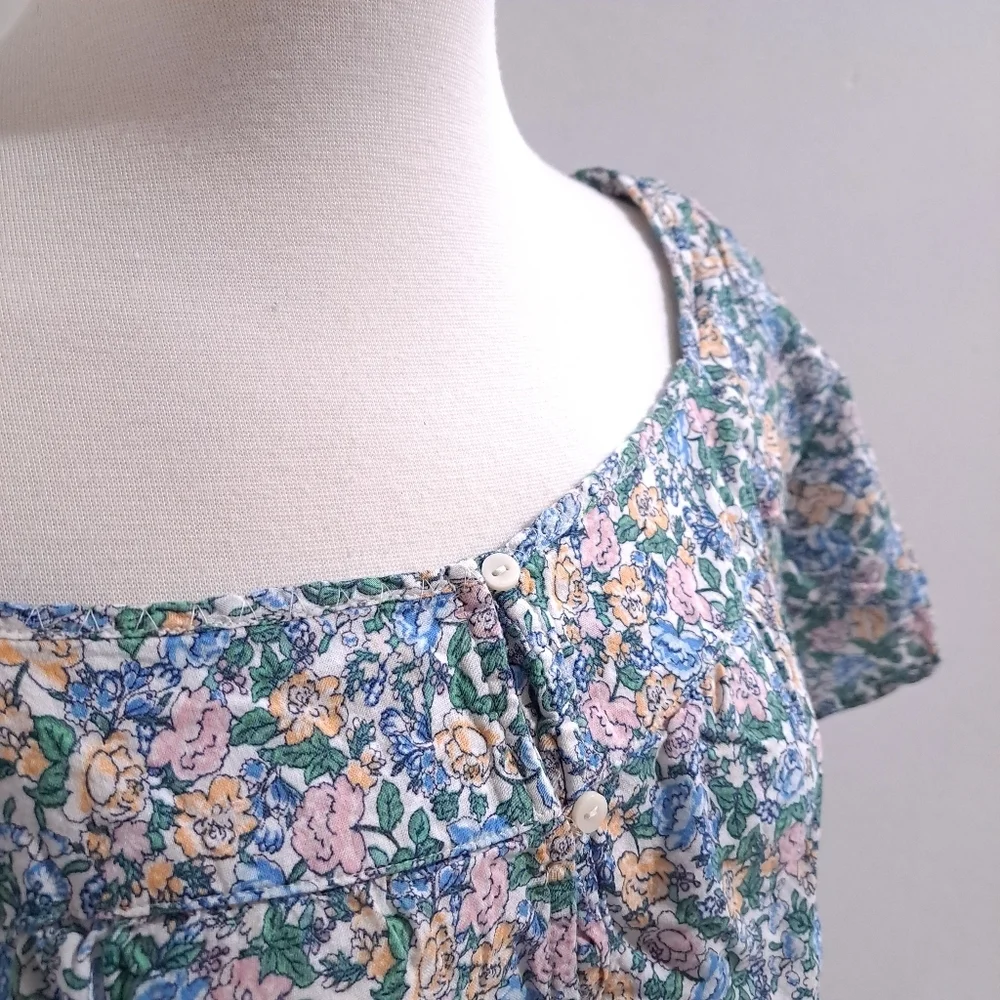 Old Navy | Blue Multi color floral wide neck button up women's shirt - Picture 4 of 9